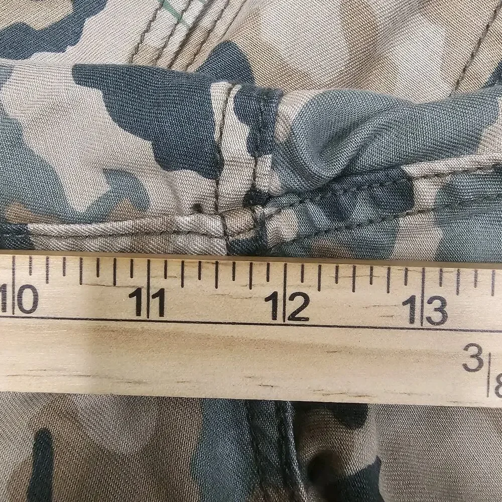 Levis Cargo Shorts 36x12 Camouflage Baggy Loose Y2K 90s Streetwear Skater Long
